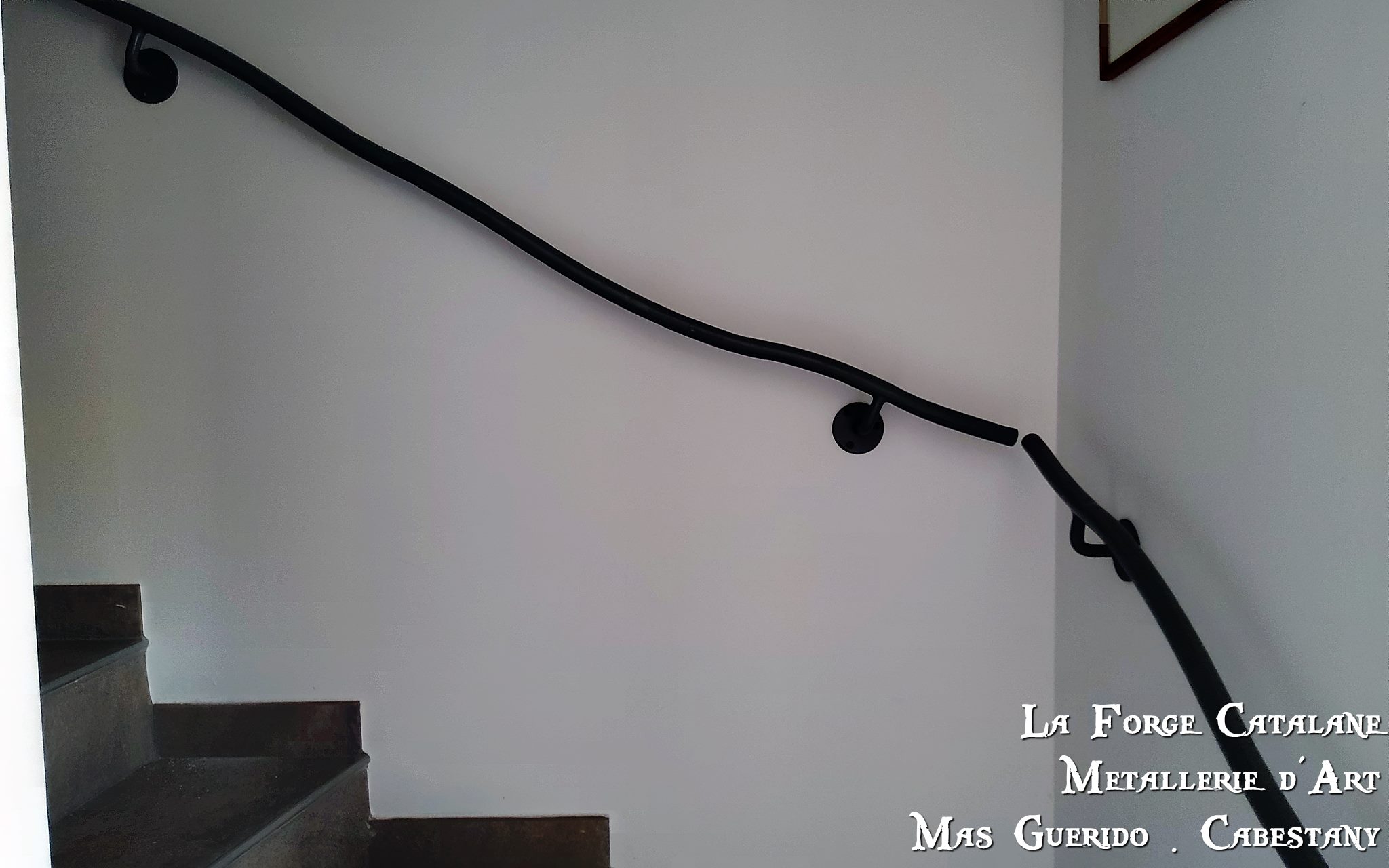 main courante en fer effet tordu forge catalane.jpg